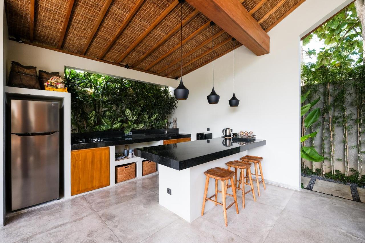 Villa Kikaa Bingin Улувату Экстерьер фото